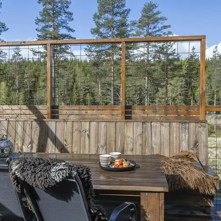 Hébergement de vacances By The River With Private Terrace *